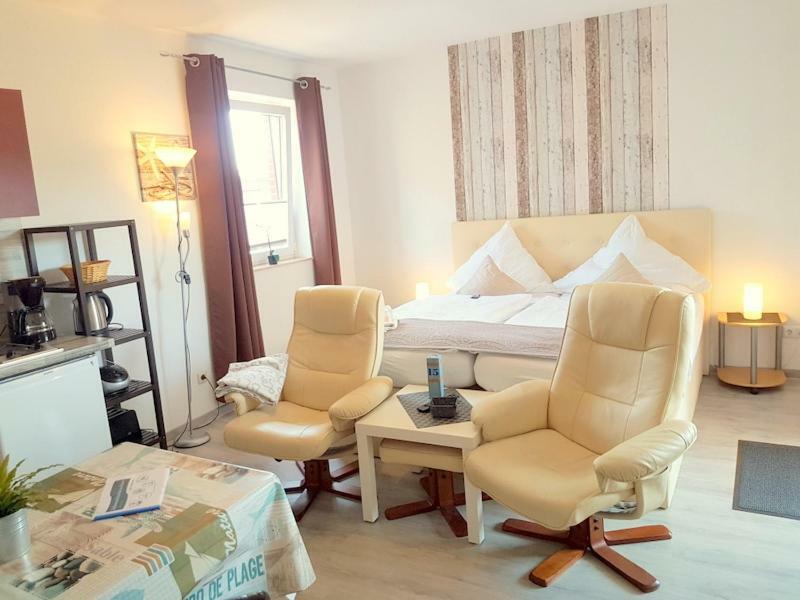 Appartment Vermietung Luetje ビューズム エクステリア 写真
