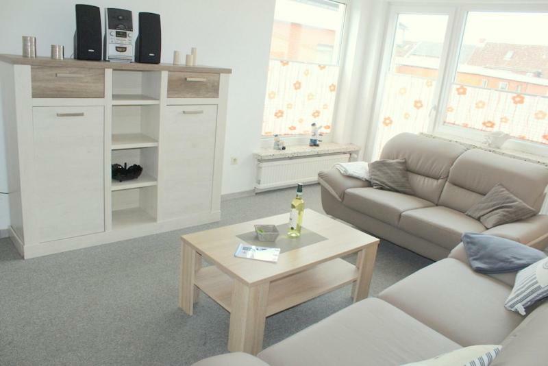 Appartment Vermietung Luetje ビューズム エクステリア 写真