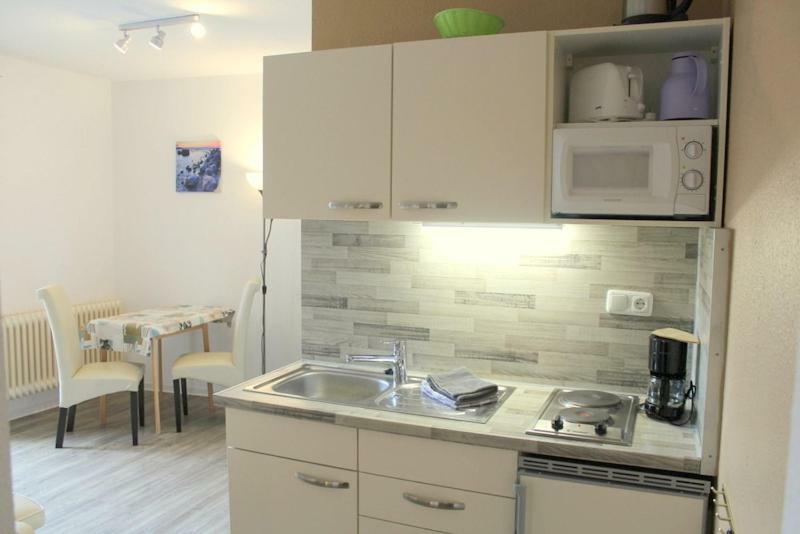 Appartment Vermietung Luetje ビューズム エクステリア 写真
